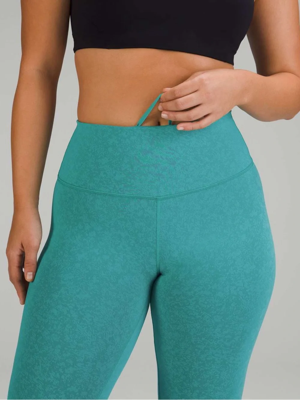 Lululemon Wunder Train Maldives Green Contour Fit High-Rise Tights 25” - Size 10